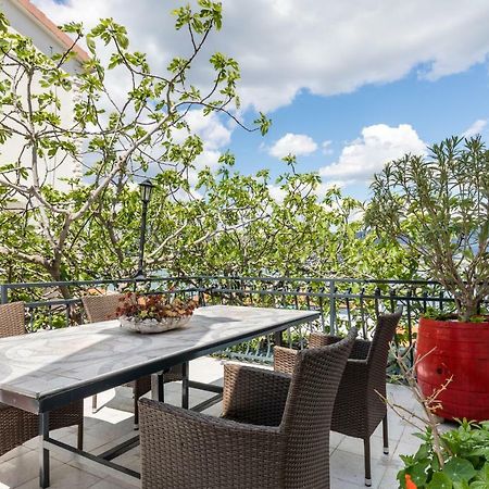 Apartments Rogulj トロギール エクステリア 写真