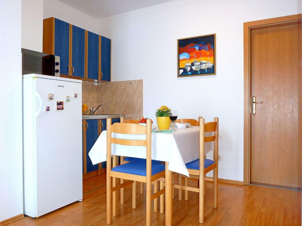 Apartments Rogulj トロギール エクステリア 写真